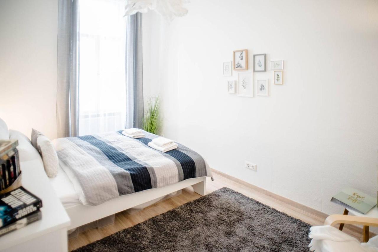 Comfy, Renewed 3 Bedroom In Center * Budapesta